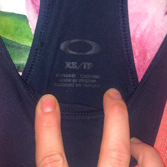 NWOT💥OAKLEY✨ - Picture 5 of 5